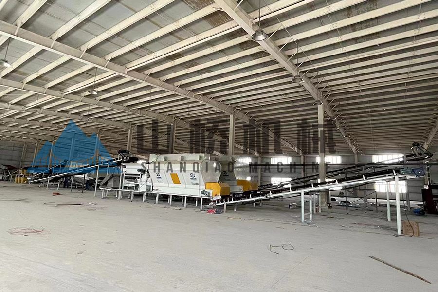 建筑垃圾的再生利用——分選和分揀設(shè)備(圖1) 建筑垃圾的再生利用——分選和分揀設(shè)備(圖1)